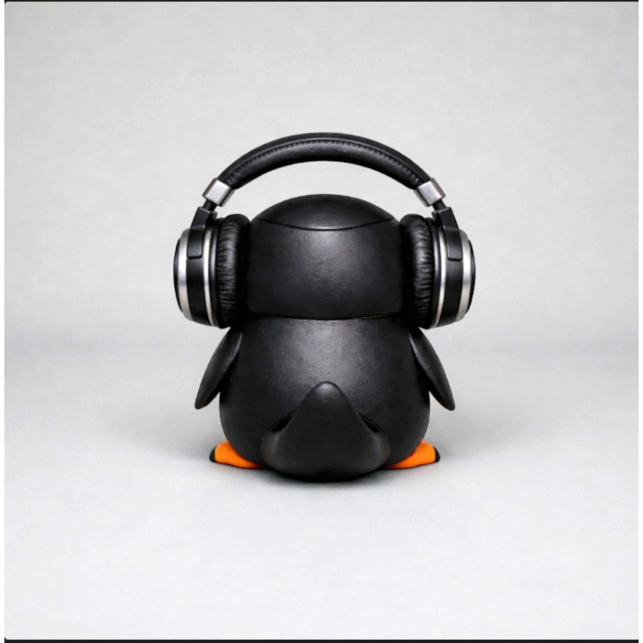 Penguin Headphone Stand, 3D Printed Headset Holder for Gaming Desk __etsy:7696099903