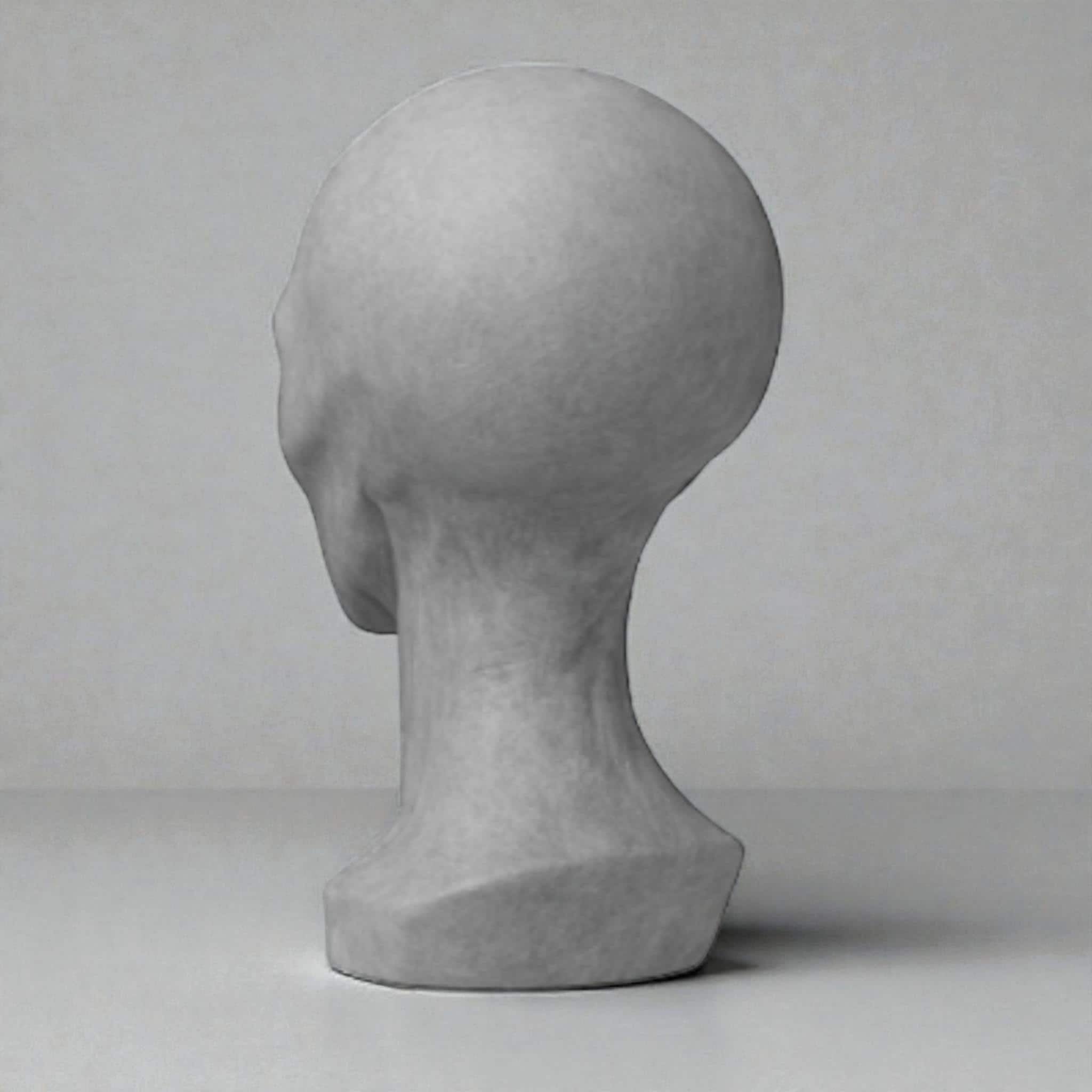 Happy3dWorld gray alien bust headphone stand with a matte 3D-printed finish for sci-fi gaming desk decor.