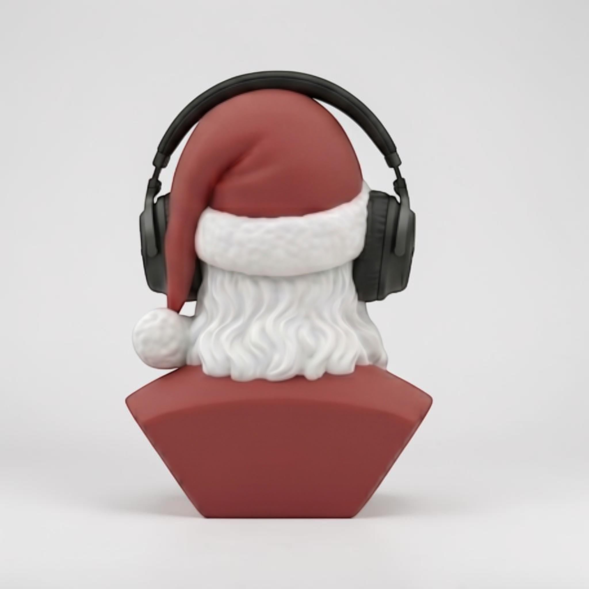 Happy3dWorld 3D printed Santa bust wearing black over-ear headphones, featuring red and white PLA festive decor.