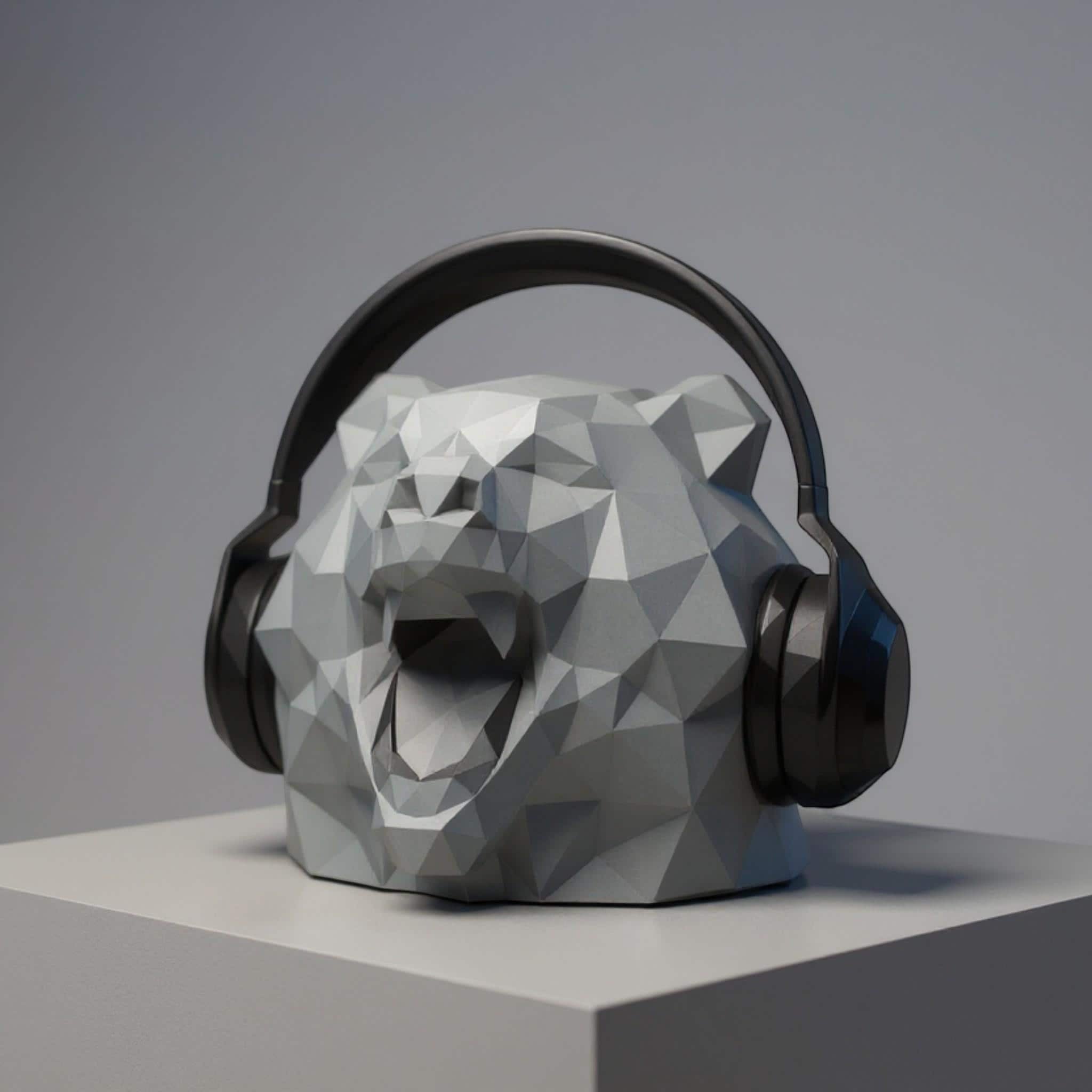 Low-Poly Bear Headphone Holder – Modern Desk Decor – 3D printed headphone stand detail 2