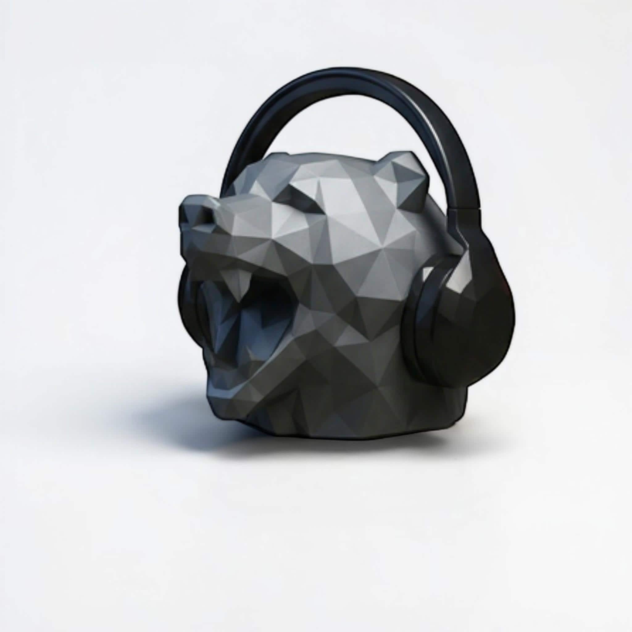 Low-Poly Bear Headphone Holder – Modern Desk Decor – 3D printed headphone stand detail 6