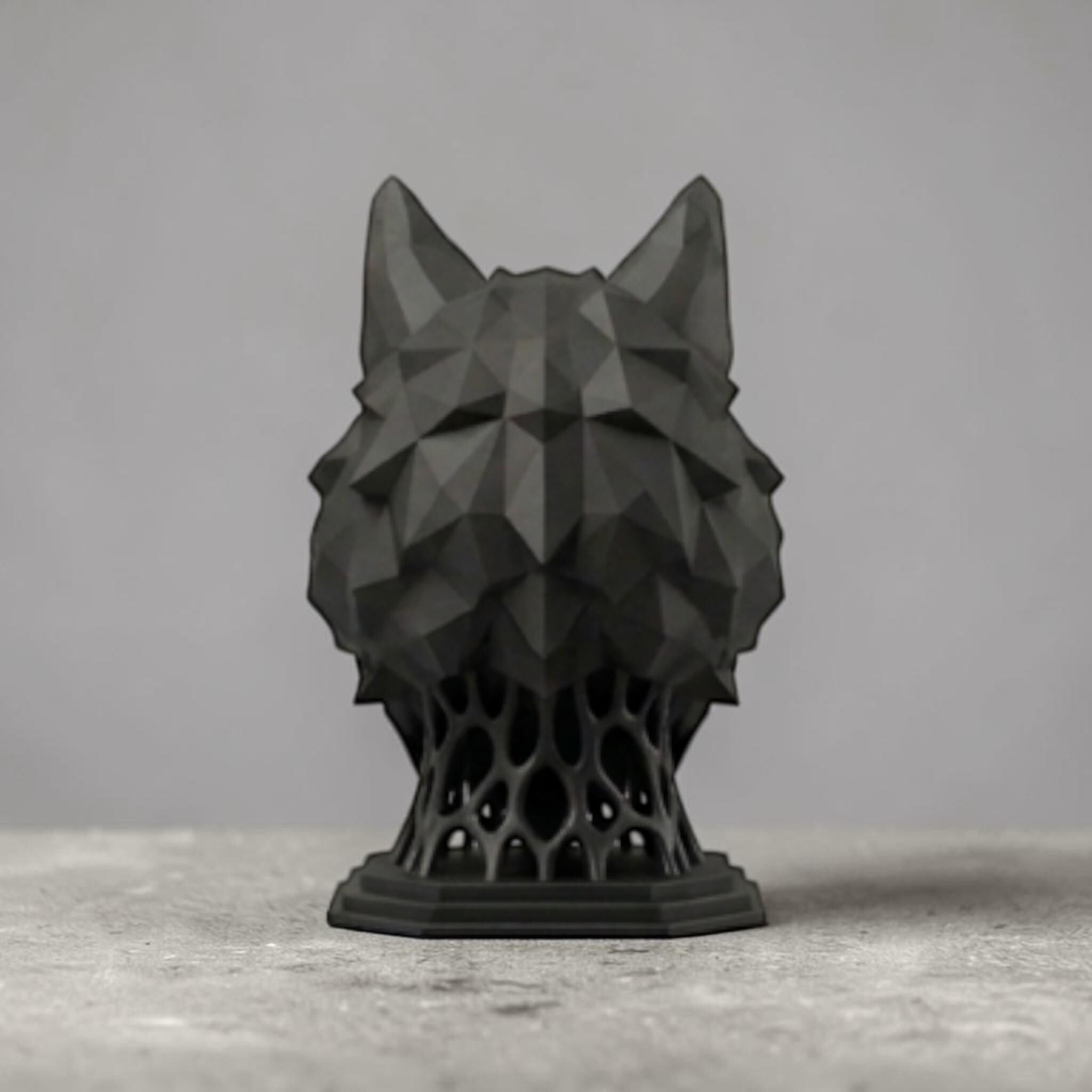 Geometric Wolf Headphone Stand – Hexagonal Base, Multi-Color Edition – 3D printed headphone stand detail 8