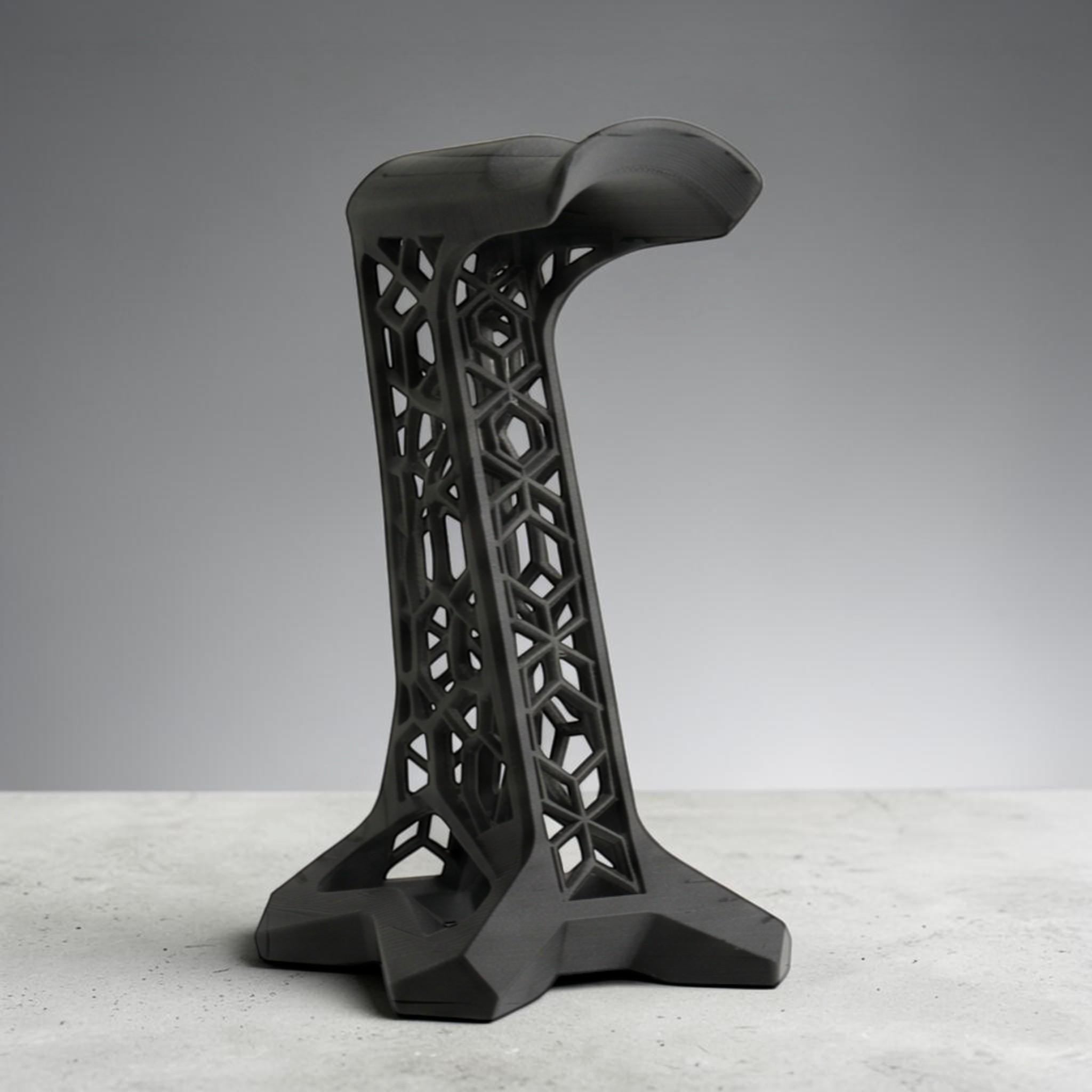 Geometric Lattice Headphone Stand – 3D Printed Black Studio Dock – 3D printed headphone stand detail 8