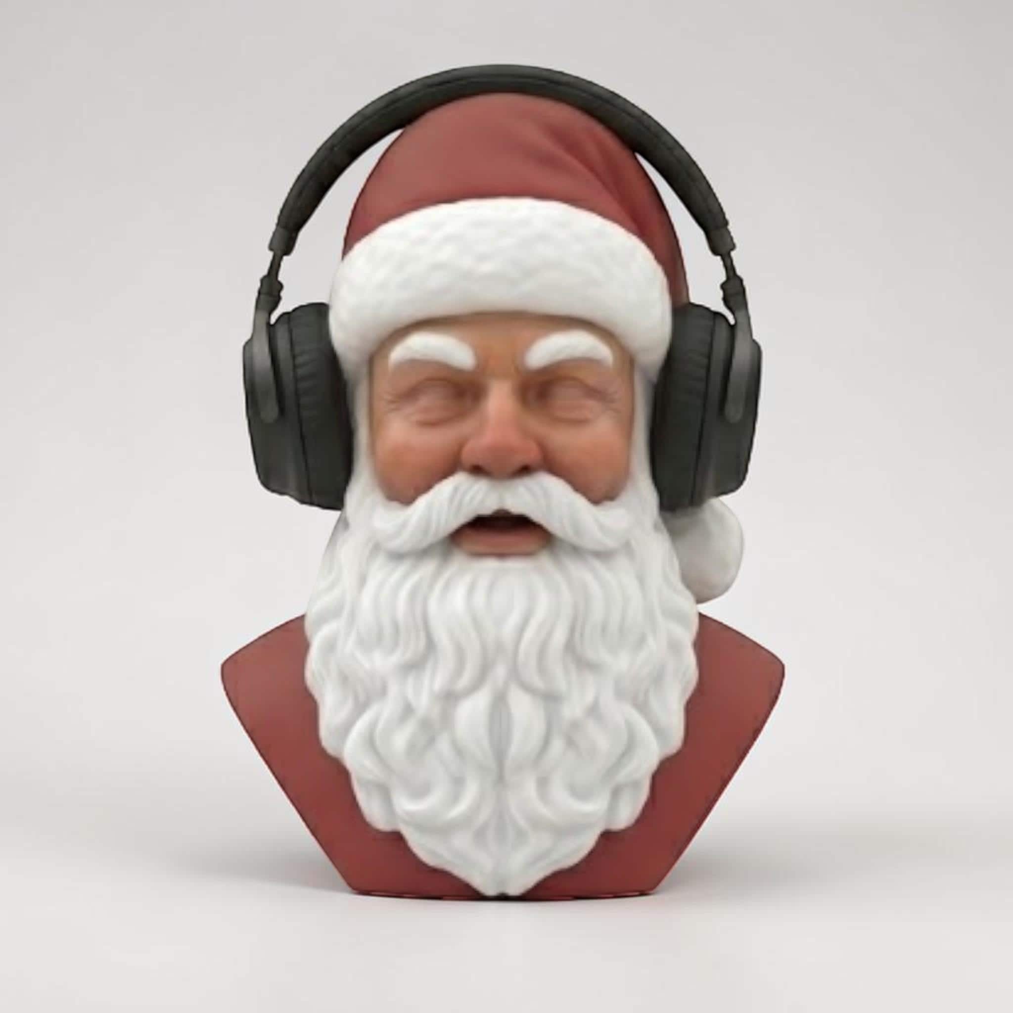 DJ Santa Headphone Stand – Christmas Desk Decor – 3D printed headphone stand detail 1