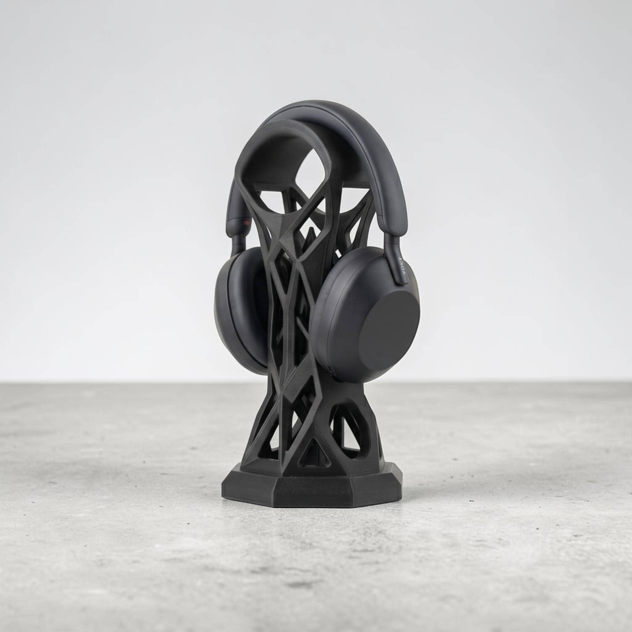 Cage Design Headphone Holder – 3D Printed Black Gaming Desk Stand – 3D printed headphone stand detail 8